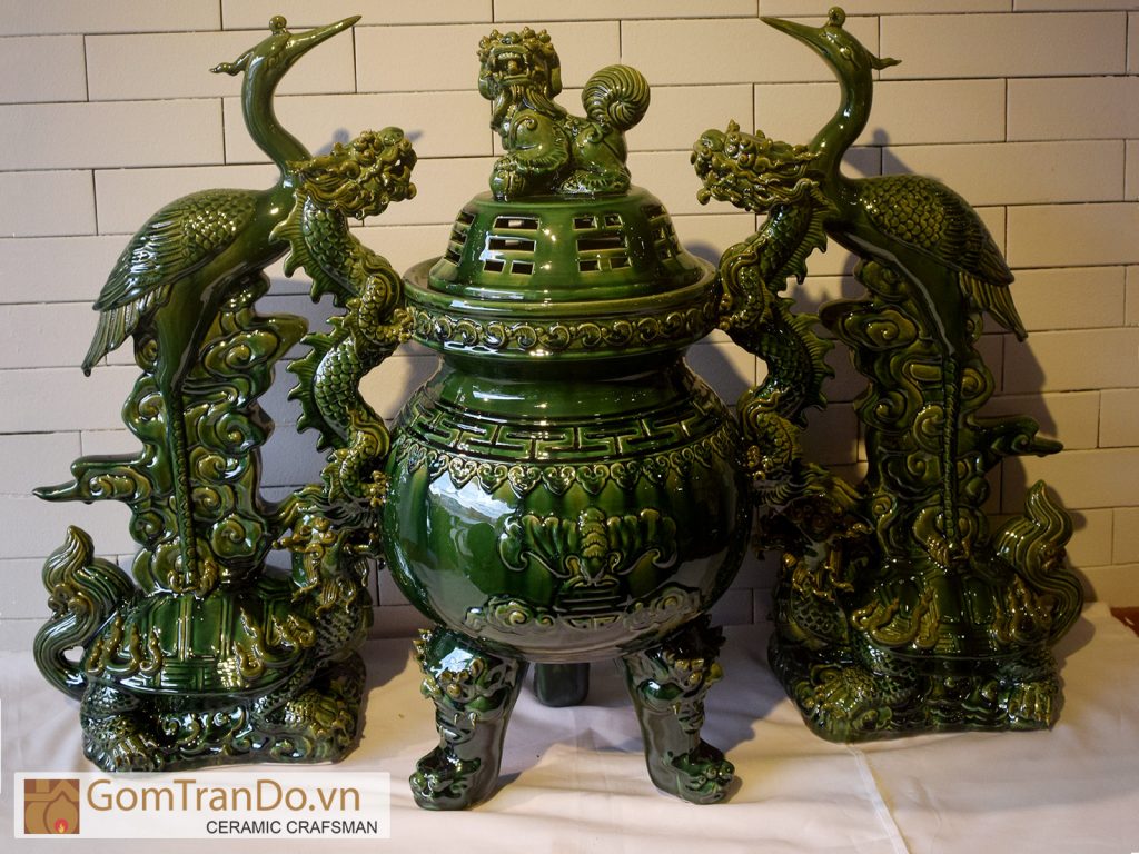 BỘ ĐỈNH HẠC TRÊN BÀN THỜ, BỘ ĐỈNH HẠC CỦA GỐM TRẦN ĐỘ