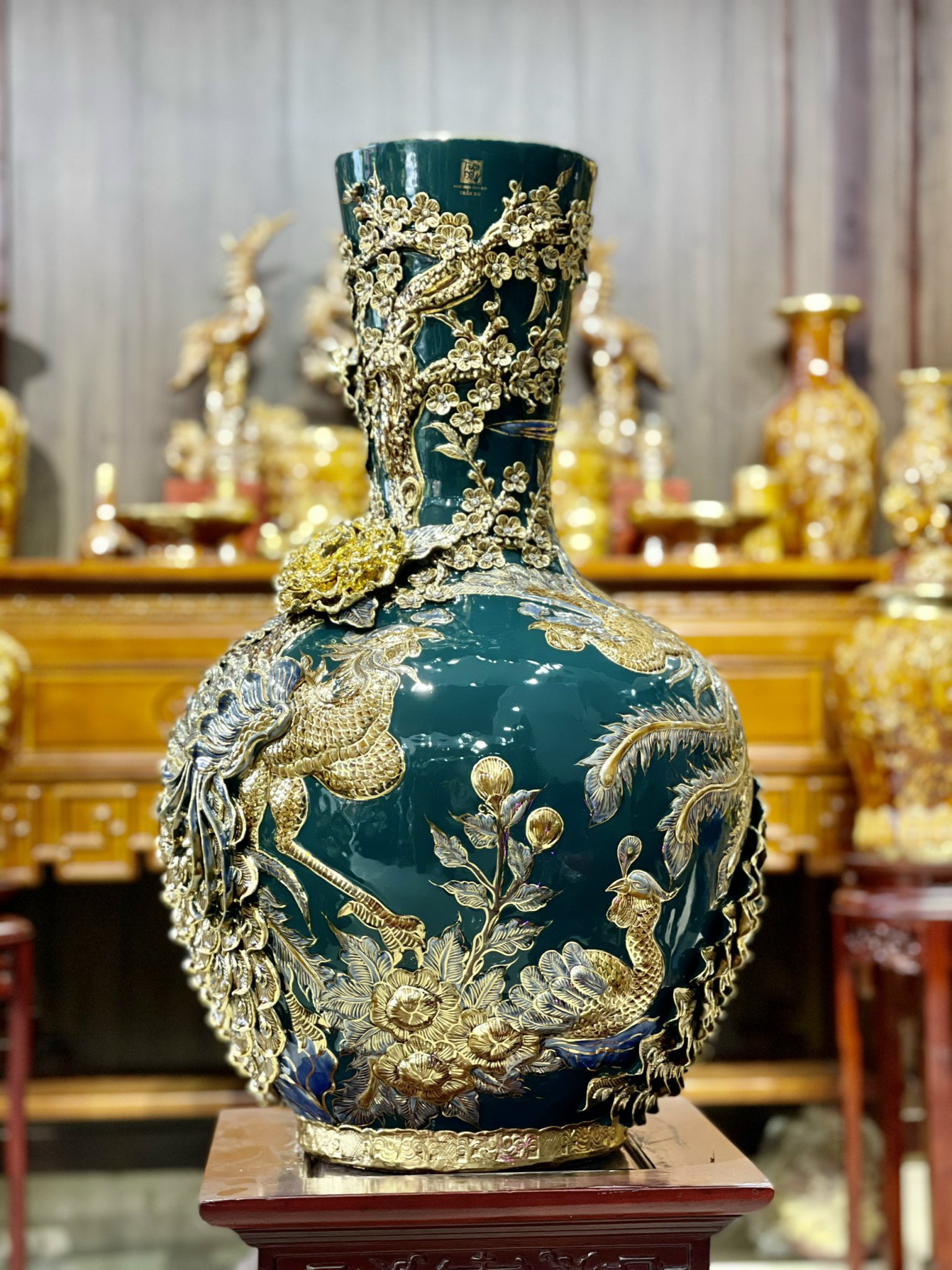 Tỏi phượng điểu men Ngọc vẽ vàng